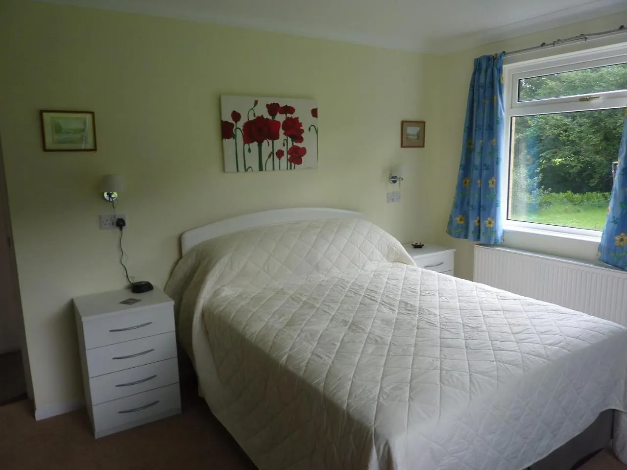 Bed & Breakfast Snipelands Bed And Breakfast. Flax Bourton